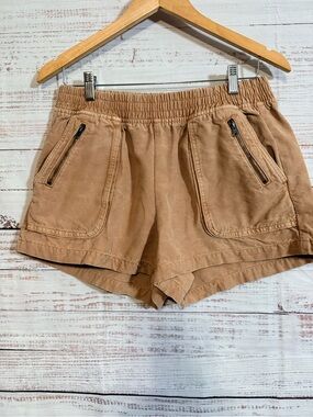 Aerie Boardwalk Shorts in a sandy beige "Beach Dune" color